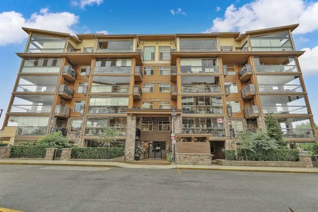 20716 Willoughby Town Centre Drive A303, Langley