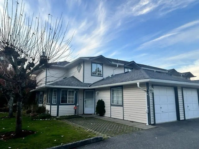 5360 201 Street 123, Langley