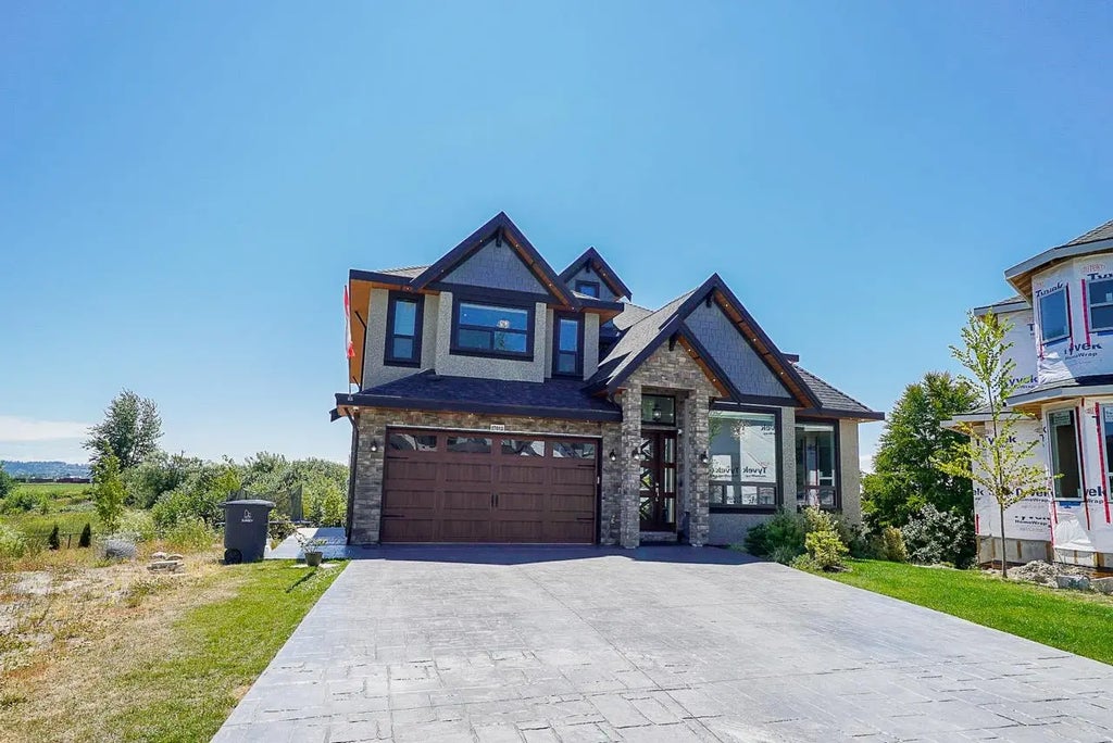 17012 57 Avenue, Surrey