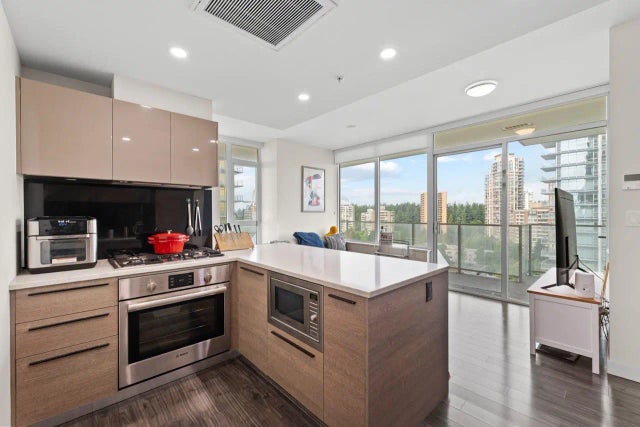 6383 Mckay Avenue 1106, Burnaby