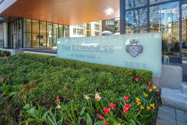 3533 Ross Drive 902, Vancouver