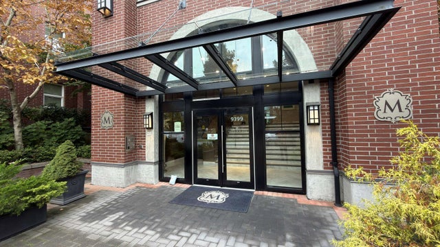 9399 Odlin Road 420, Richmond