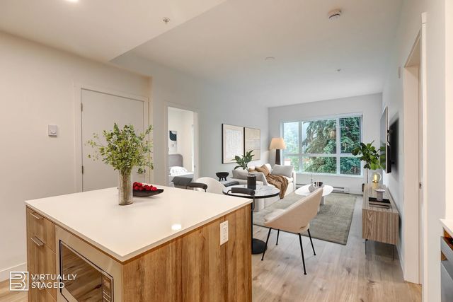 3594 Malsum Drive 206, North Vancouver