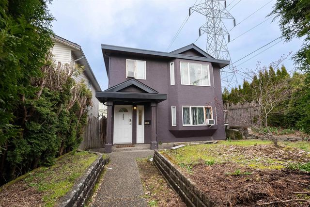 3681 Adanac Street, Vancouver