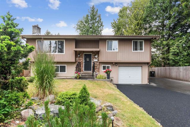 20327 44 Avenue, Langley