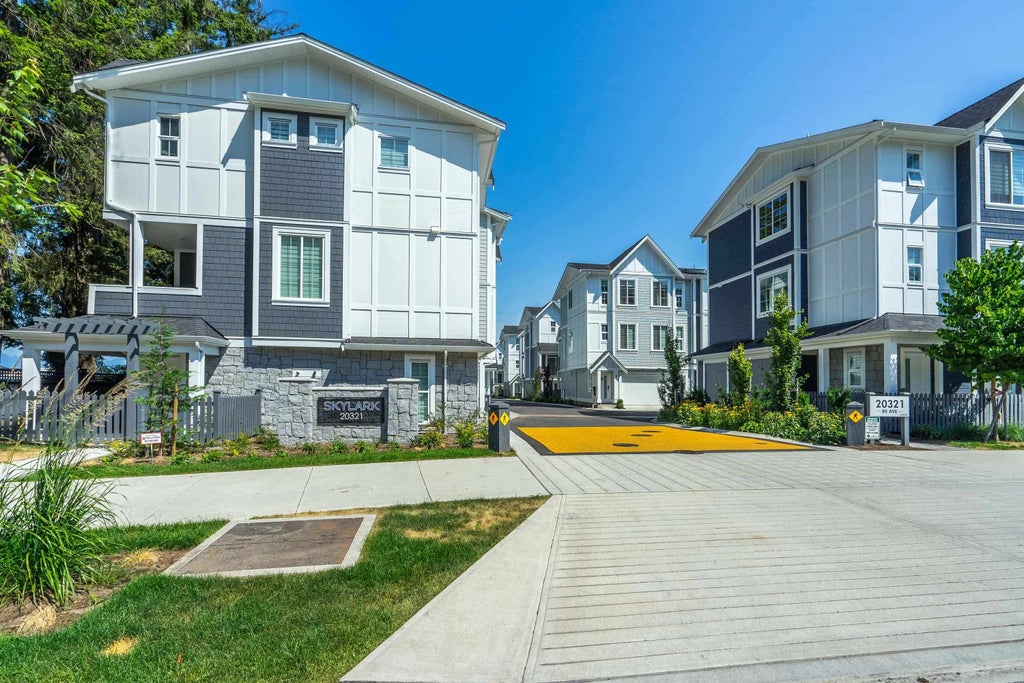 20321 80 Avenue 21, Langley