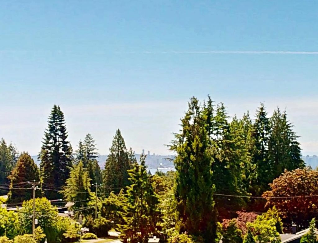 650 Evergreen Place 402, North Vancouver