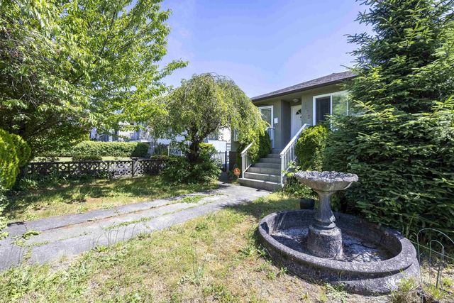 7692 Osler Street, Vancouver