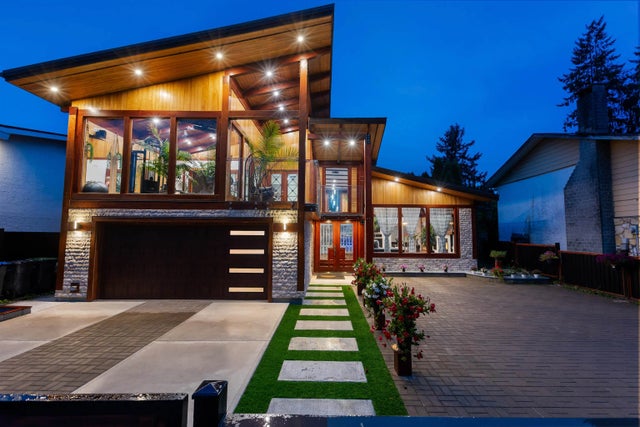 852 Wright Avenue, Port Coquitlam