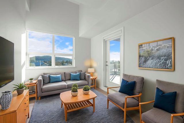5535 Hastings Street 405, Burnaby