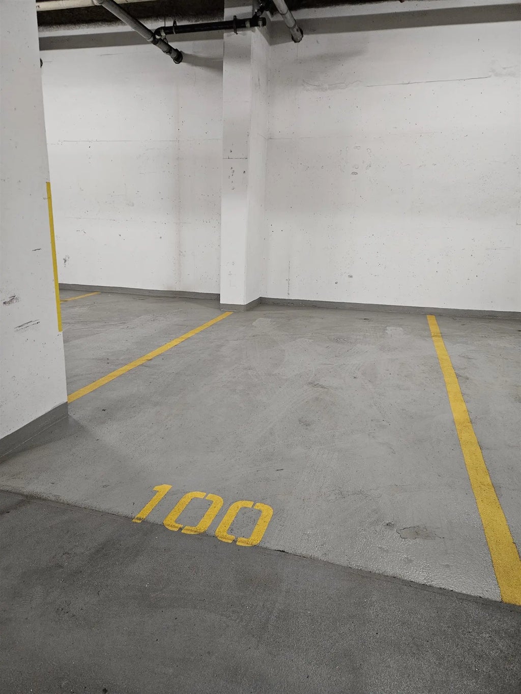 1233 Pacific Boulevard 100, Vancouver