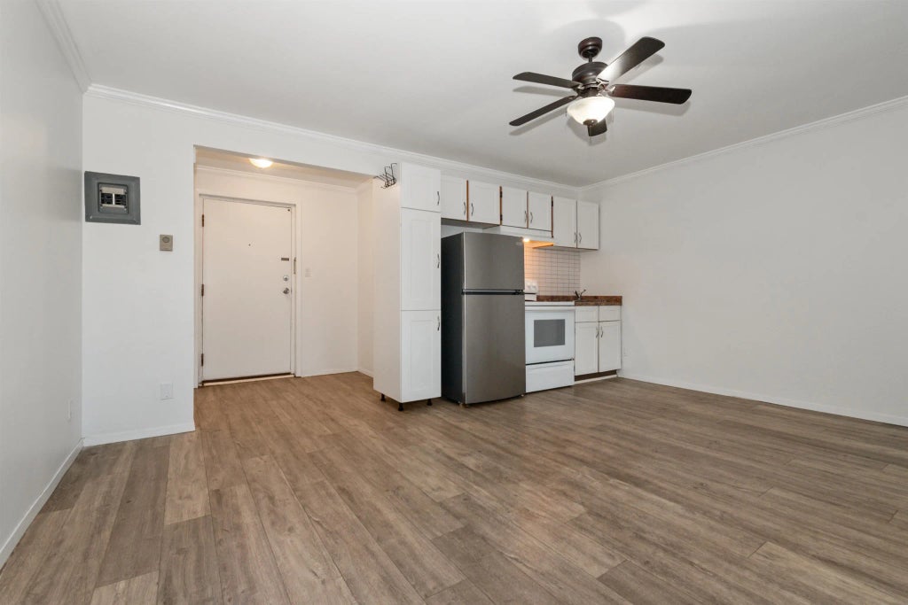 450 Esplanade Avenue 9, Harrison Hot Springs