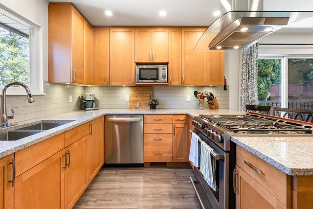 10264 Main Street, Delta