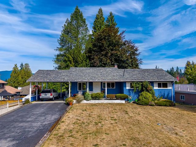 1721 Bowman Avenue, Coquitlam