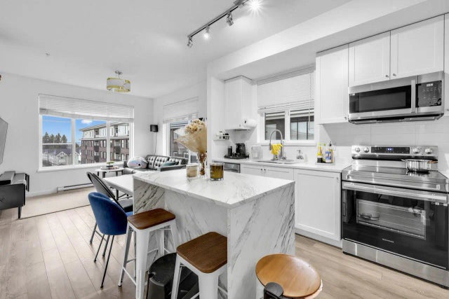 15858 Fraser Highway 516, Surrey