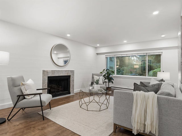 1253 Plateau Drive, North Vancouver