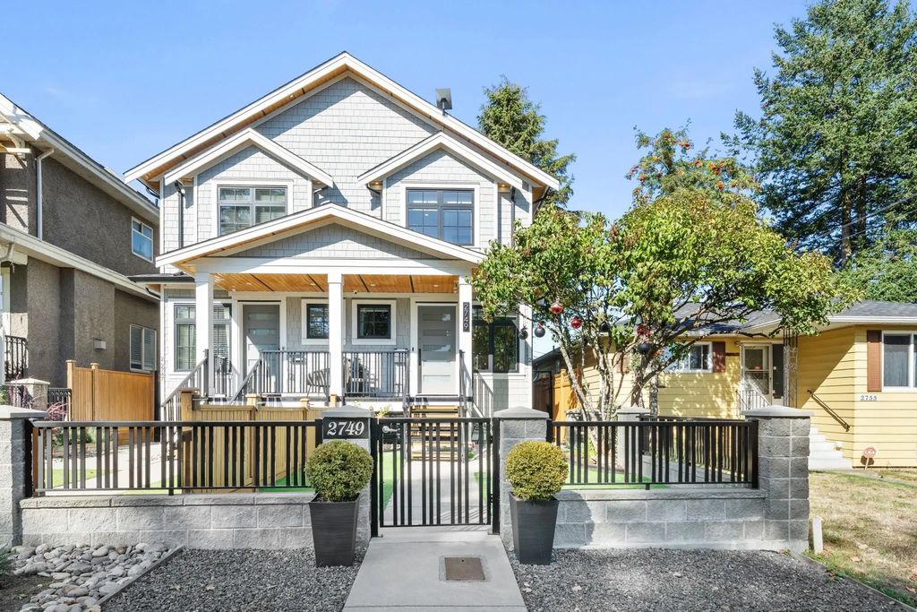 2749 E 54th Avenue 1, Vancouver