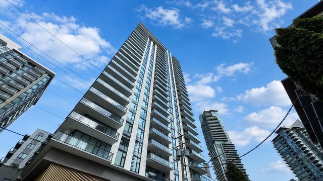 626 Claremont Street 901, Coquitlam