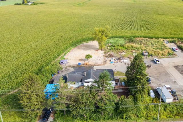 9727 Ladner Trunk Road, Delta