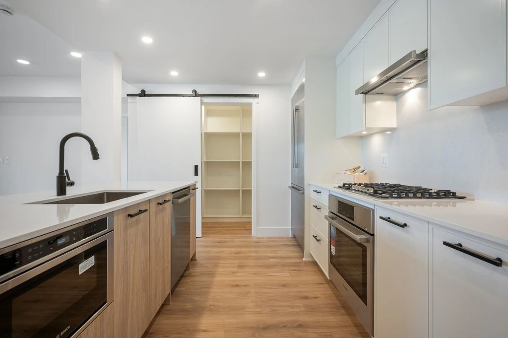 33160 Plaxton Crescent 308, Abbotsford