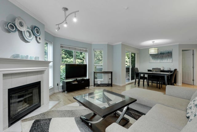 12088 66 Avenue 218, Surrey