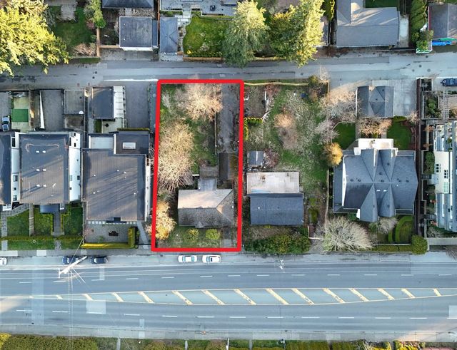 14068 North Bluff Road, White Rock