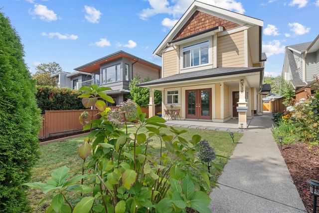 318 W 18th Street, North Vancouver