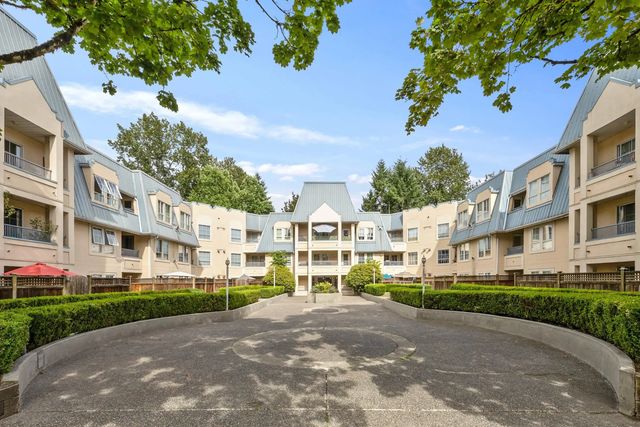 295 Schoolhouse Street 308, Coquitlam