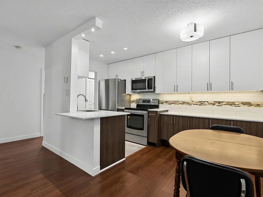 750 E 7th Avenue 101, Vancouver