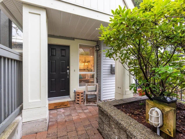 1073 Lynn Valley Road 18, North Vancouver