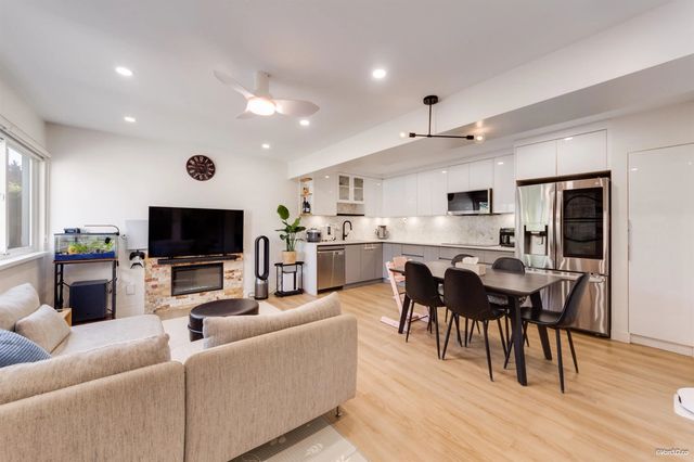 3433 E 49th Avenue 66, Vancouver