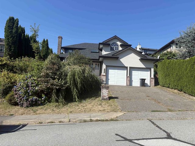 740 Clearwater Way, Coquitlam