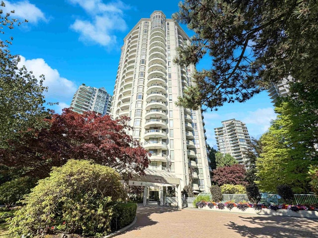 6188 Patterson Avenue 2406, Burnaby