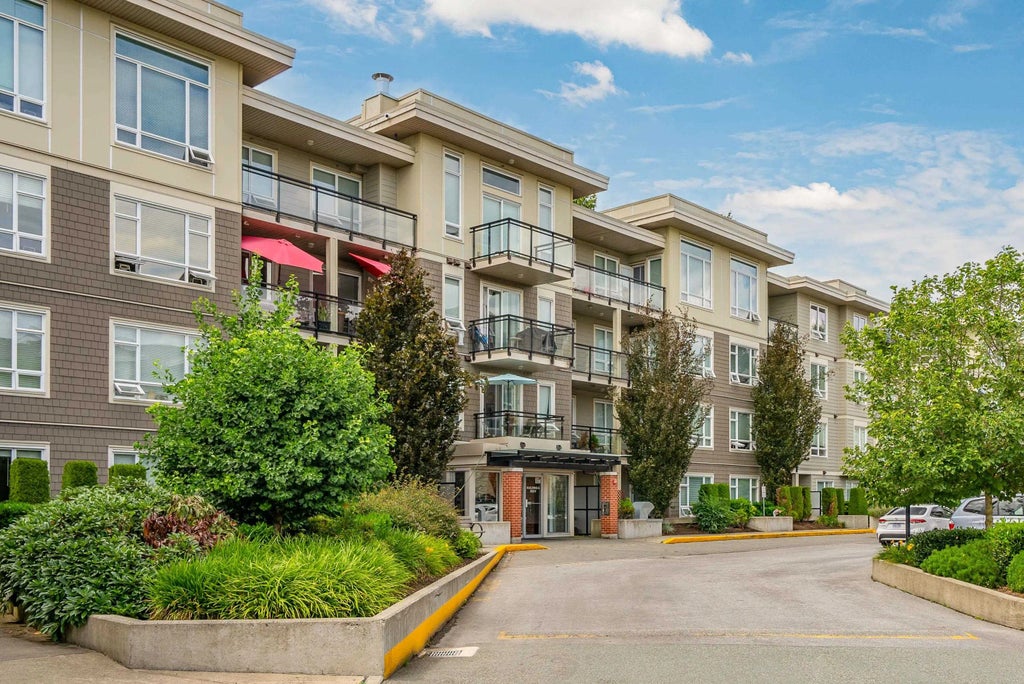 20211 66 Avenue A401, Langley