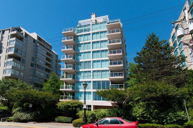 1455 Duchess Avenue 301, West Vancouver