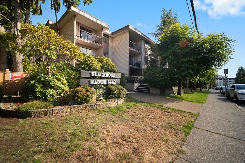 1442 Blackwood Street 101, White Rock