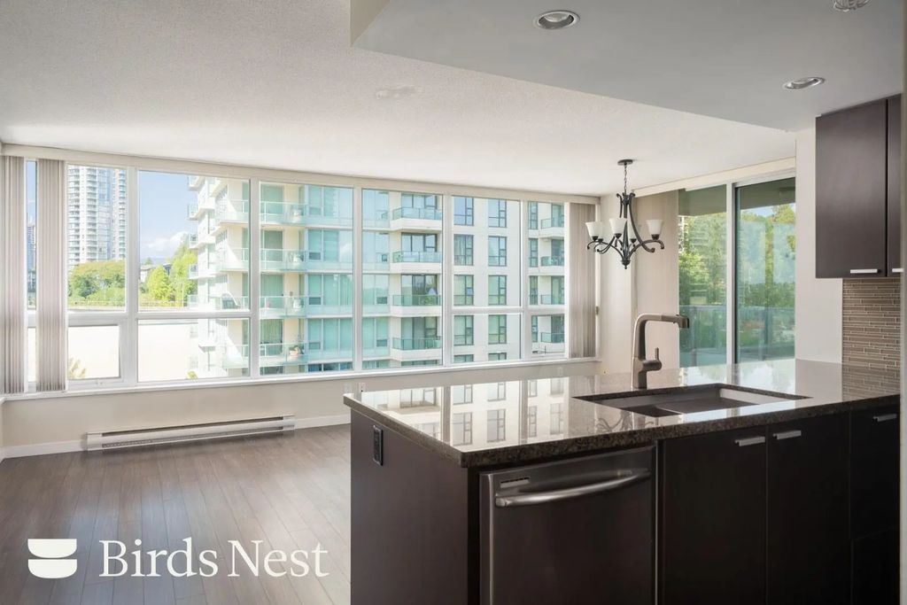 2232 Douglas Road 705, Burnaby