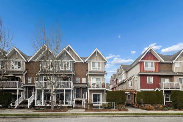 1661 Fraser Avenue 201, Port Coquitlam