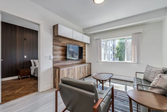 1168 Pendrell Street 308, Vancouver