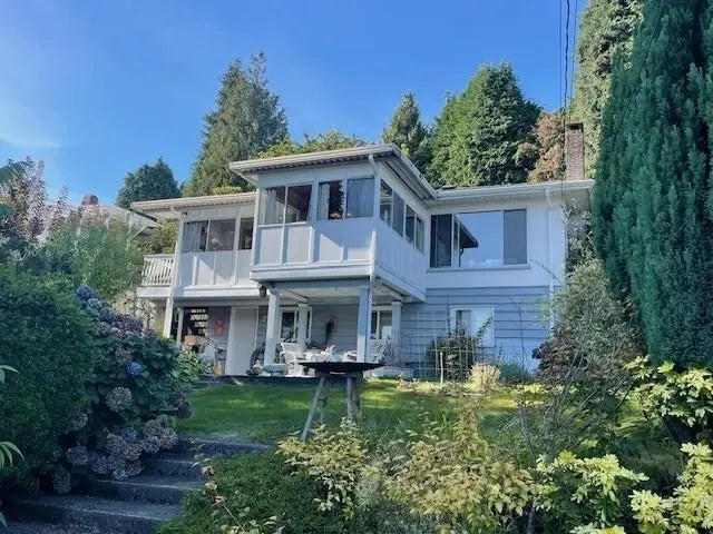 903 E Keith Road, North Vancouver