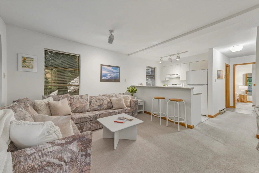 3050 Hillcrest Drive 1102, Whistler