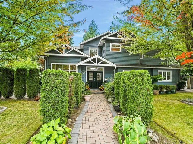 1417 Woods Drive, North Vancouver