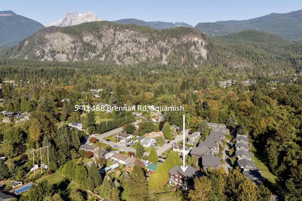 41488 Brennan Road 5, Squamish