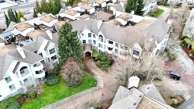 7161 121 Street 222, Surrey