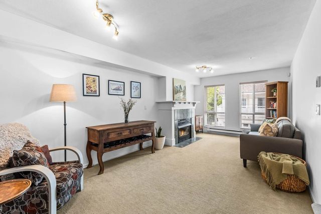 8930 Walnut Grove Drive 4, Langley