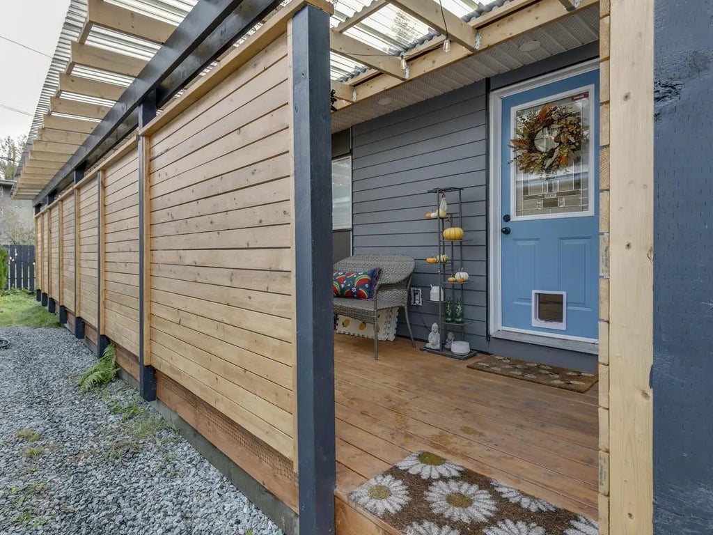 39768 Government Road 4, Squamish