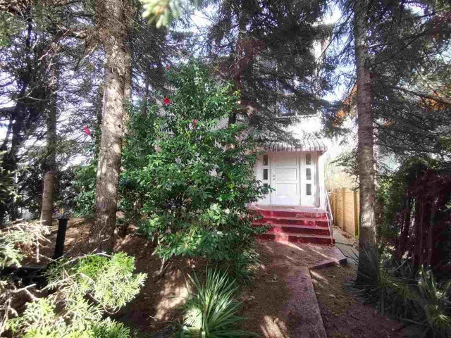 8568 Oak Street, Vancouver