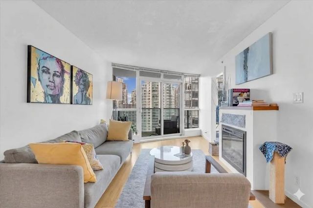1189 Melville Street 1707, Vancouver