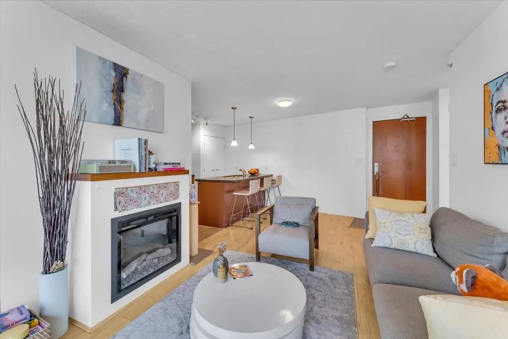 1189 Melville Street 1707, Vancouver