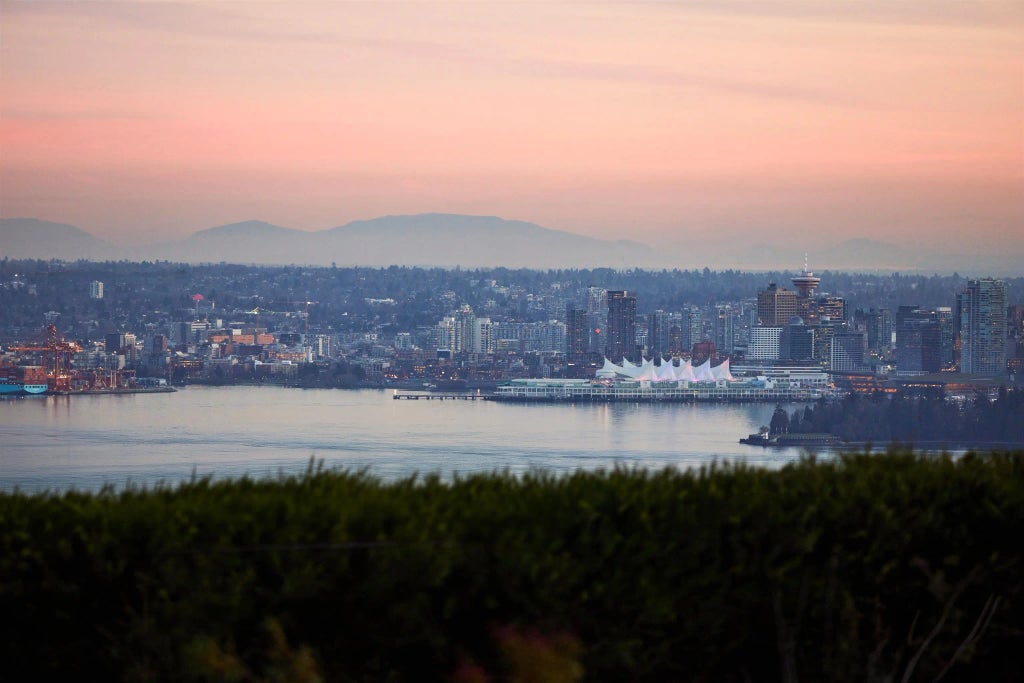 875 Eyremount Drive, West Vancouver